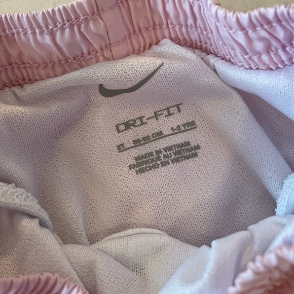 2 pairs of pink Nike shorts Dri-fit size 1-2 YRS - Picture 3 of 3